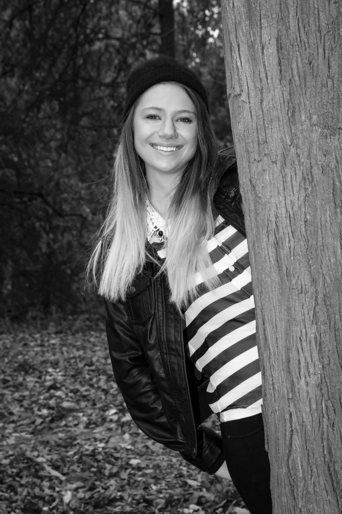 IMAGE: http://i1232.photobucket.com/albums/ff362/jaker182/Katie_2_zpsf5ec3db0.jpg