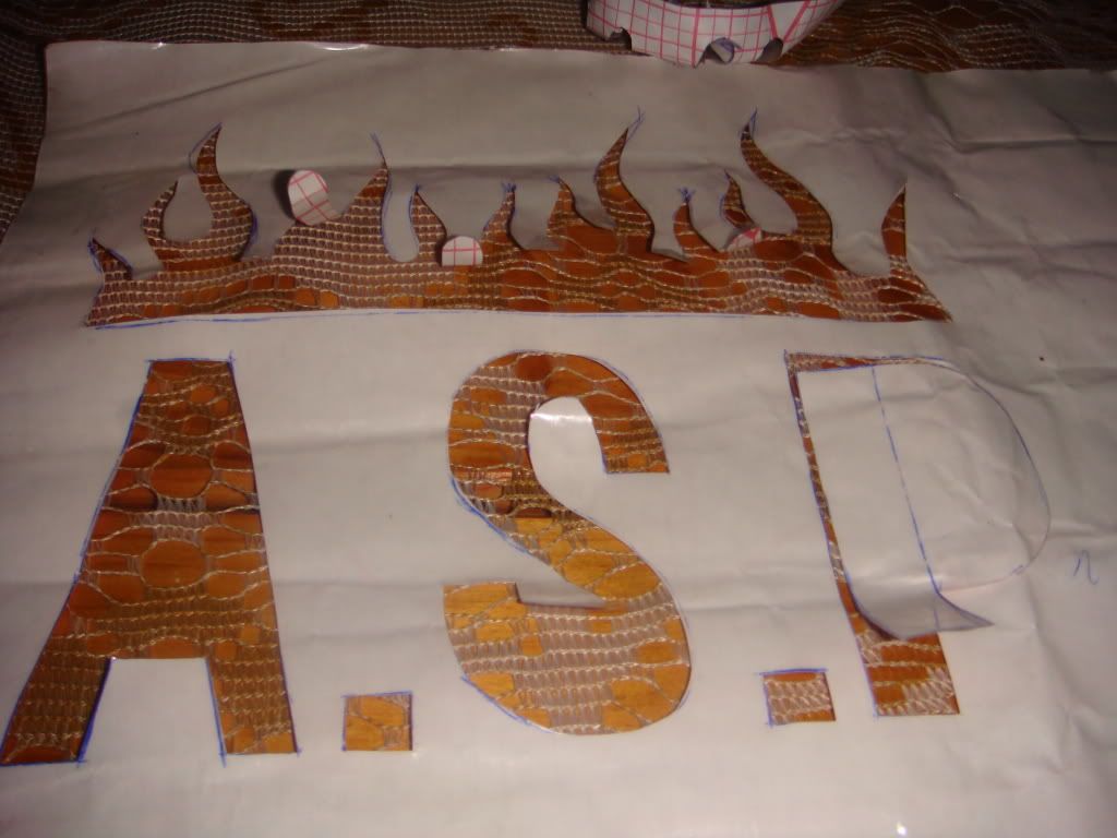 como estampar tu remera a mano. como estampar tu remera a mano.