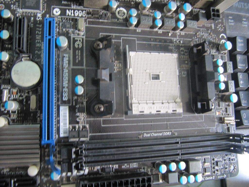 60 Combo Main msi A55M-P33 và cpu A8 5600k - 1