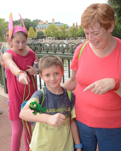  photo EPCOT_IGFRLOWBRIDGEICON_20160921_7809102318web_zpsxcs8xy30.jpg