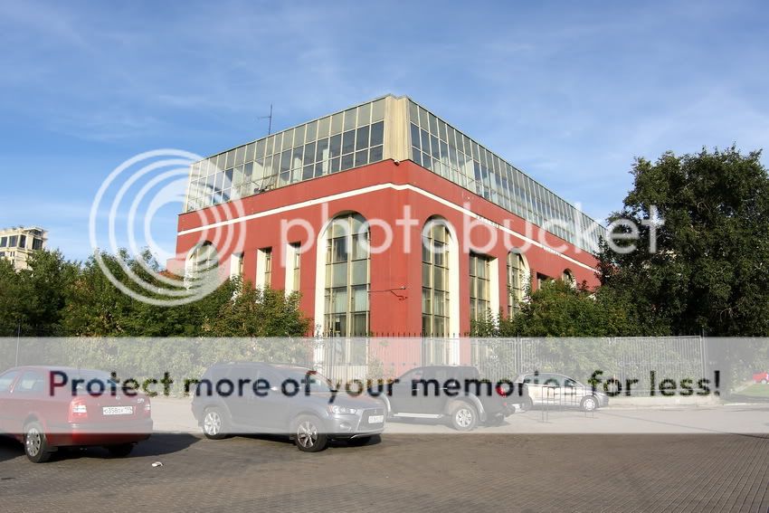 Улица крымский вал, дом 8, корпус 2. Московский академический лицей российской академии художеств. Крымский вал 8 корп 2. Крымский вал 8 корпус 2 бассейн. Крымский вал 8 корп 2.