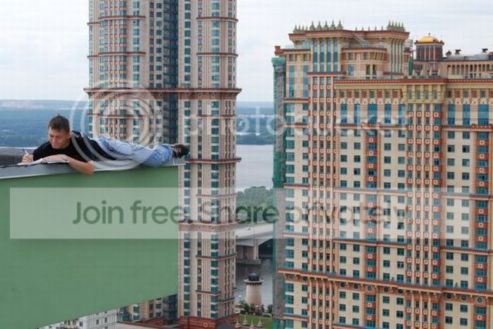 extreme_rooftop_photography_10.jpg