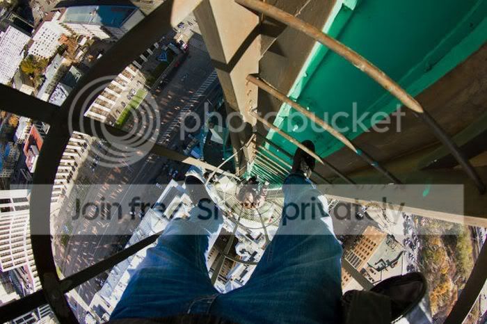 extreme_rooftop_photography_11.jpg