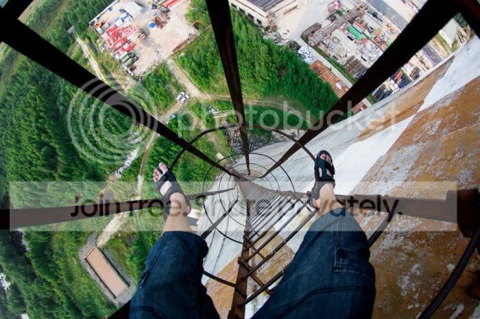 extreme_rooftop_photography_19.jpg